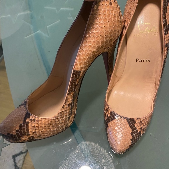Christian louboutin python skin pumps - Picture 3 of 10